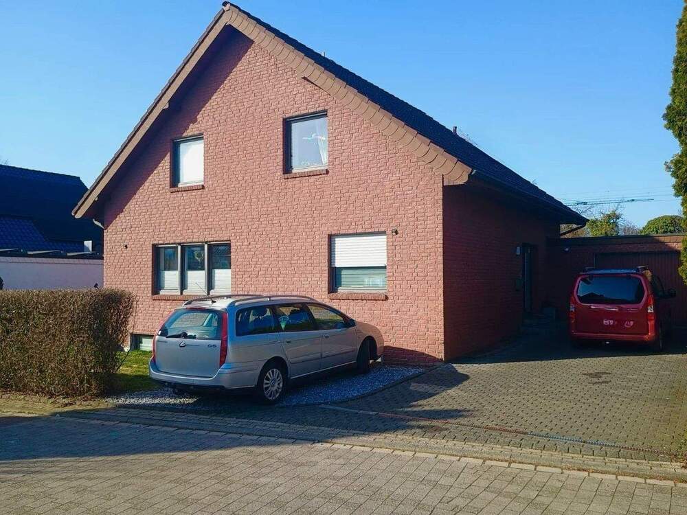 Thumbnail-Licht, Wärme, Lebensfreude - Ihr neues Wohngefühl im Einfamilienhaus in Salzkotten!