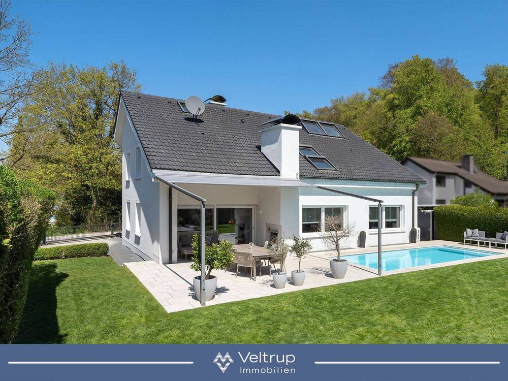 Thumbnail-RUHE. RAUM. LEBENSQUALITÄT. GROSSZÜGIGES EINFAMILIENHAUS MIT POOL