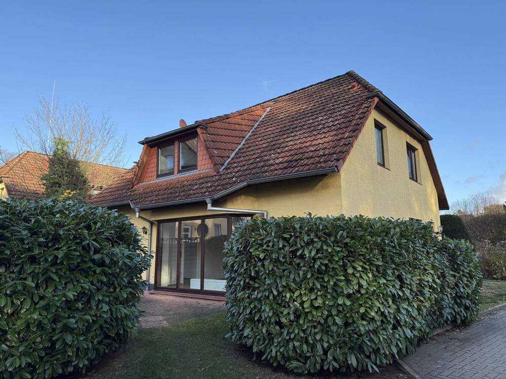 Thumbnail-Renovierte 3-Zimmer-Wohnung mit Terrasse in Winsen! (AK-1020-111)