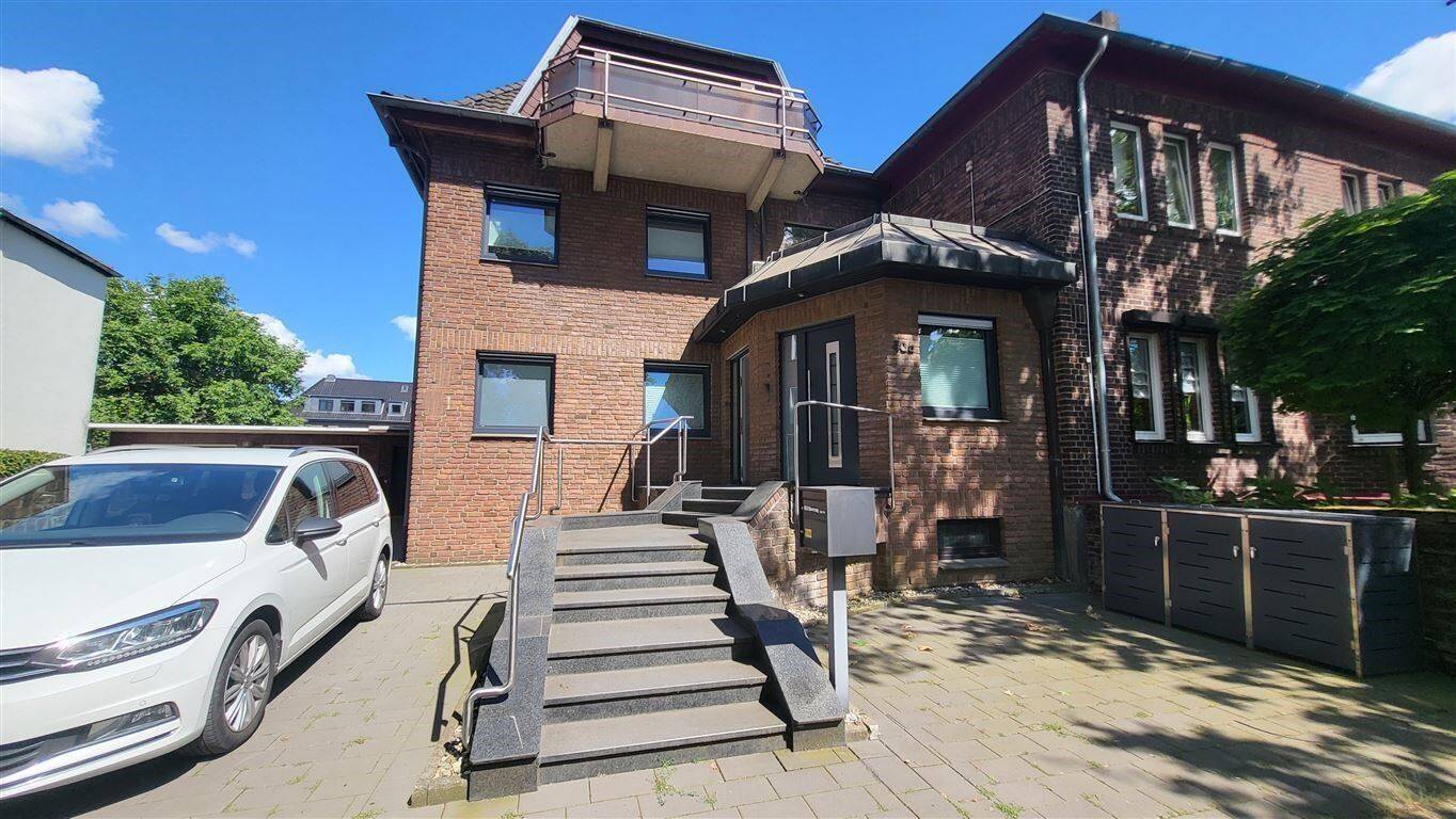 Thumbnail-*Ein Zuhause zum Wohlfühlen* Großzügiges Zweifamilienhaus mit Gartenparadies, ELW und vielen Extras