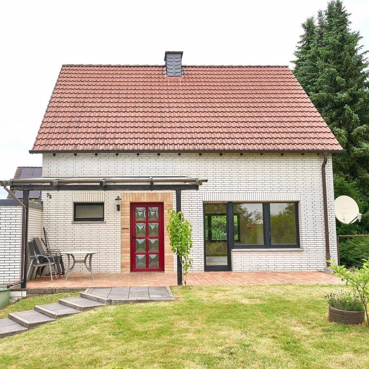Thumbnail-Freistehendes EFH mit sonnigem Südgrundstück in begehrter Wohnlage von Lohmar-Honrath.