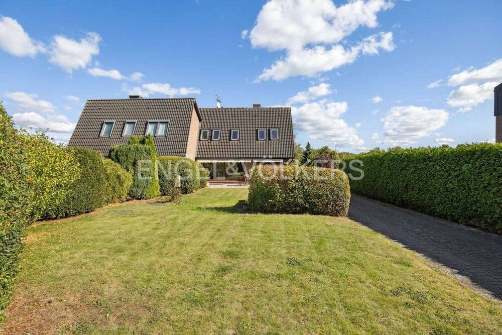 Thumbnail-Gepflegte Doppelhaushälfte mit großem Garten in der Nähe der Dove-Elbe