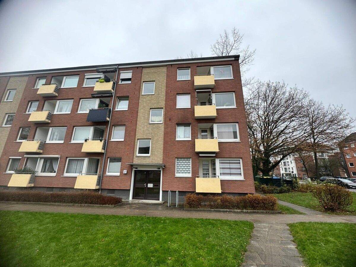 Thumbnail-Vermietete 2,5-Zimmer-Eigentumswohnung mit Balkon in Lübeck St. Loremz-Nord (Musikerviertel)