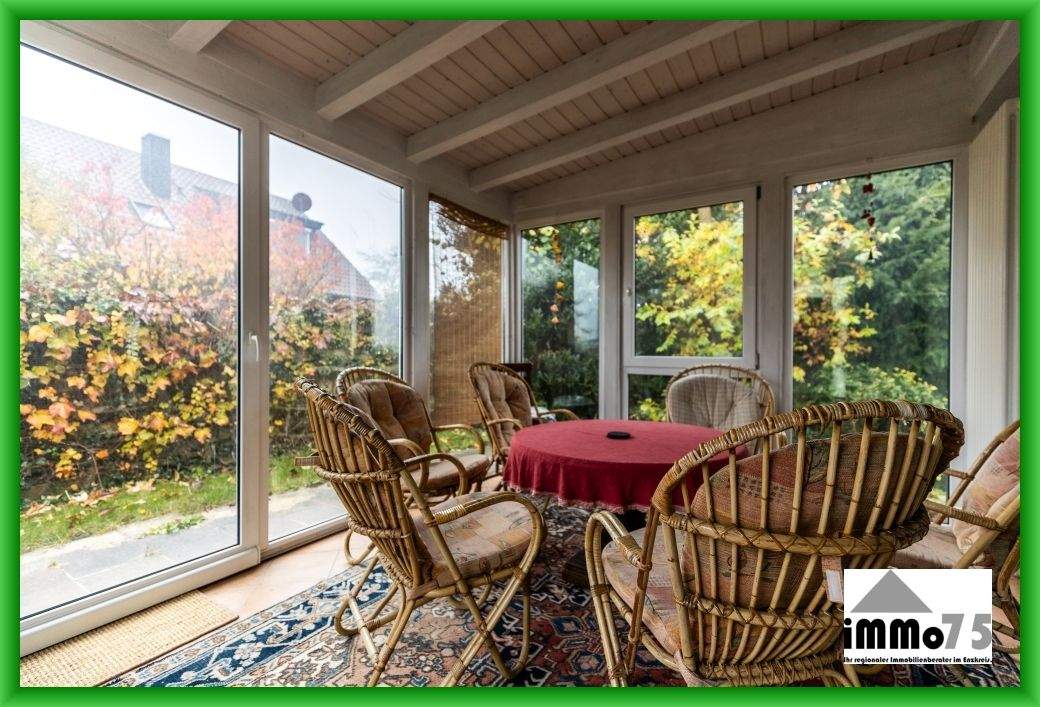 Thumbnail-ein Zuhause am Feldrand - Ruhe, Weitblick und zwei Wohneinheiten in perfekter Harmonie +3 Garagen