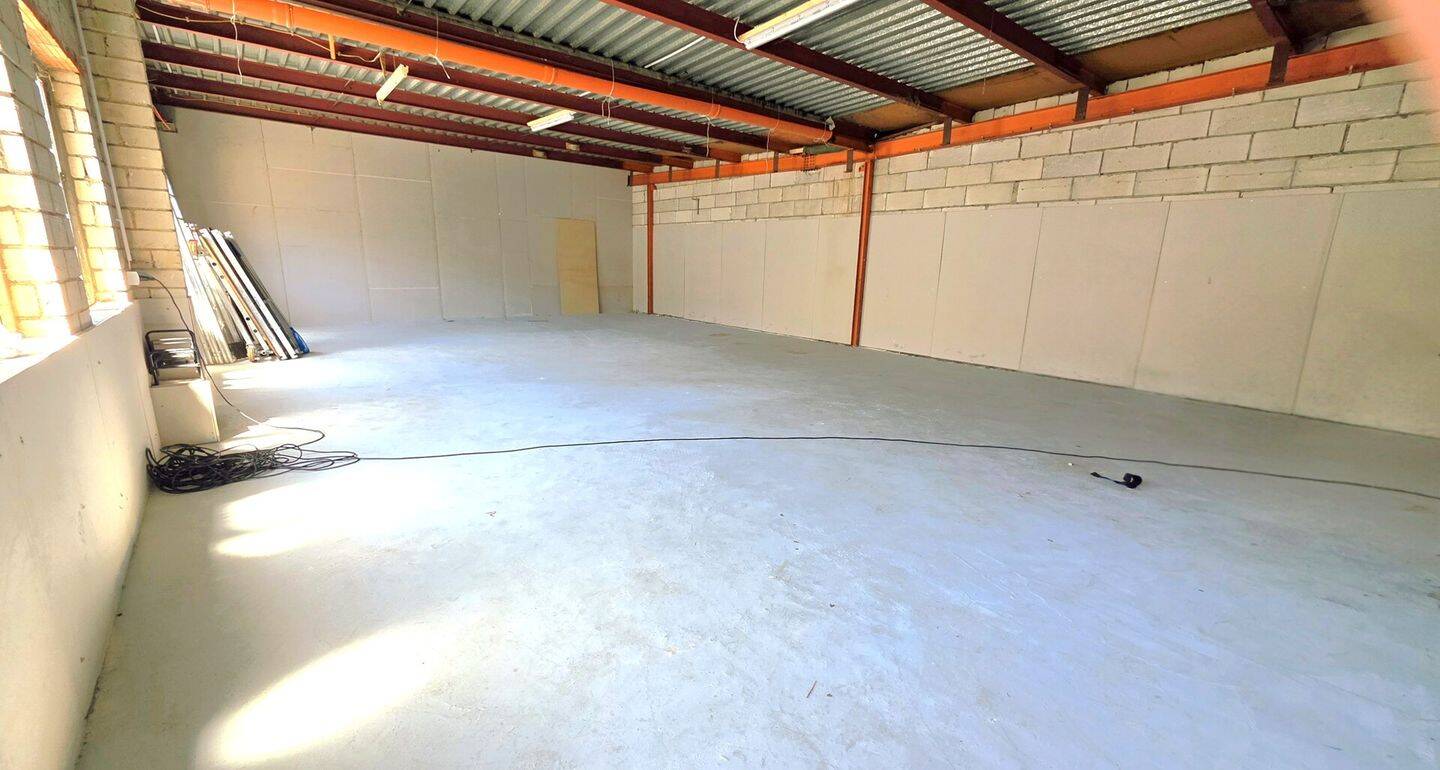 Thumbnail-Praktische Lagerhalle mit ca. 100 m² in Ahrensburg