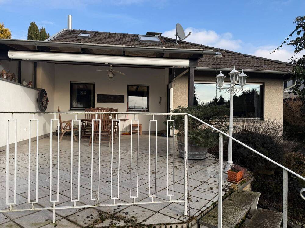 Thumbnail-Charmantes Zweifamilien-Ensemble mit großem Garten in Köln-Vogelsang