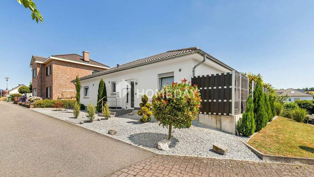 Thumbnail-Urlaubsfeeling beginnt hier: möblierter Bungalowtraum mit Wellnessgarten und Sonnenterrasse