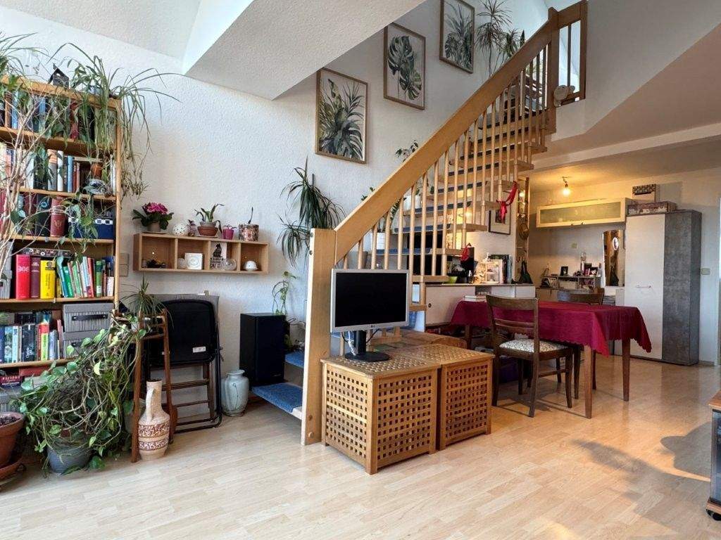 Thumbnail-Charmante Maisonette-Wohnung mit Balkon und Stellplatz in gefragter Lage von Kassel-Süsterfeld