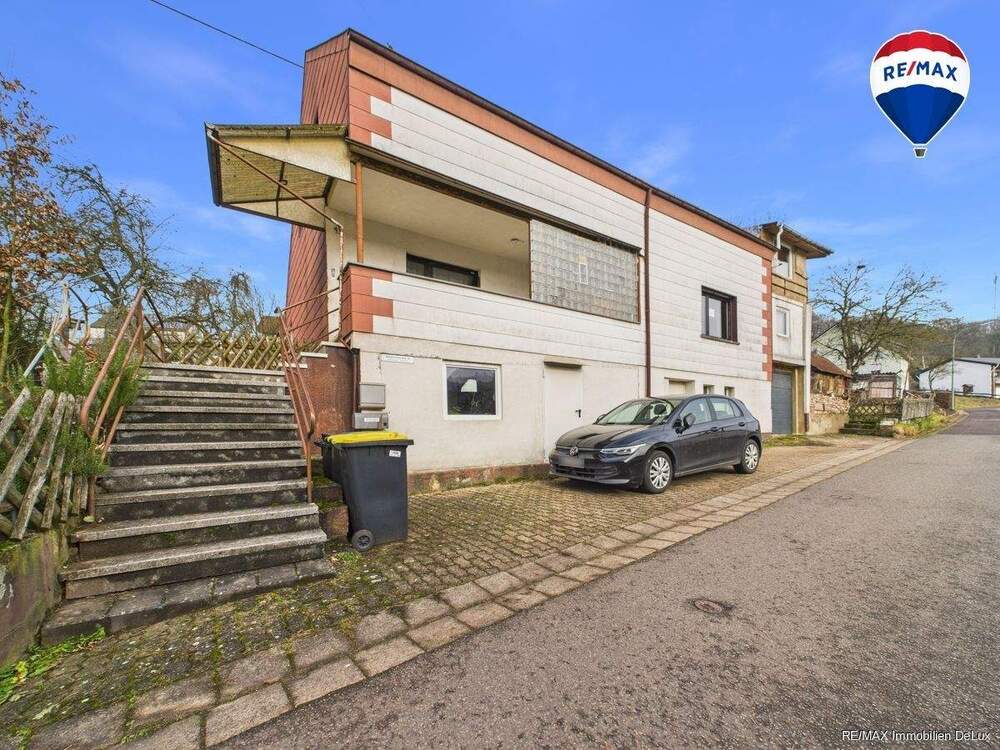 Thumbnail-Wohnhaus in Schmelz-Limbach mit vielseitigen Nutzungsmöglichkeiten