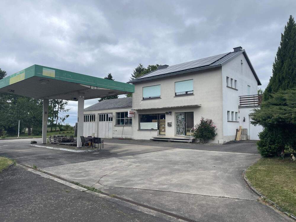 Thumbnail-Ehemalige Tankstelle samt Wohnhaus und geräumiger Werkstatt