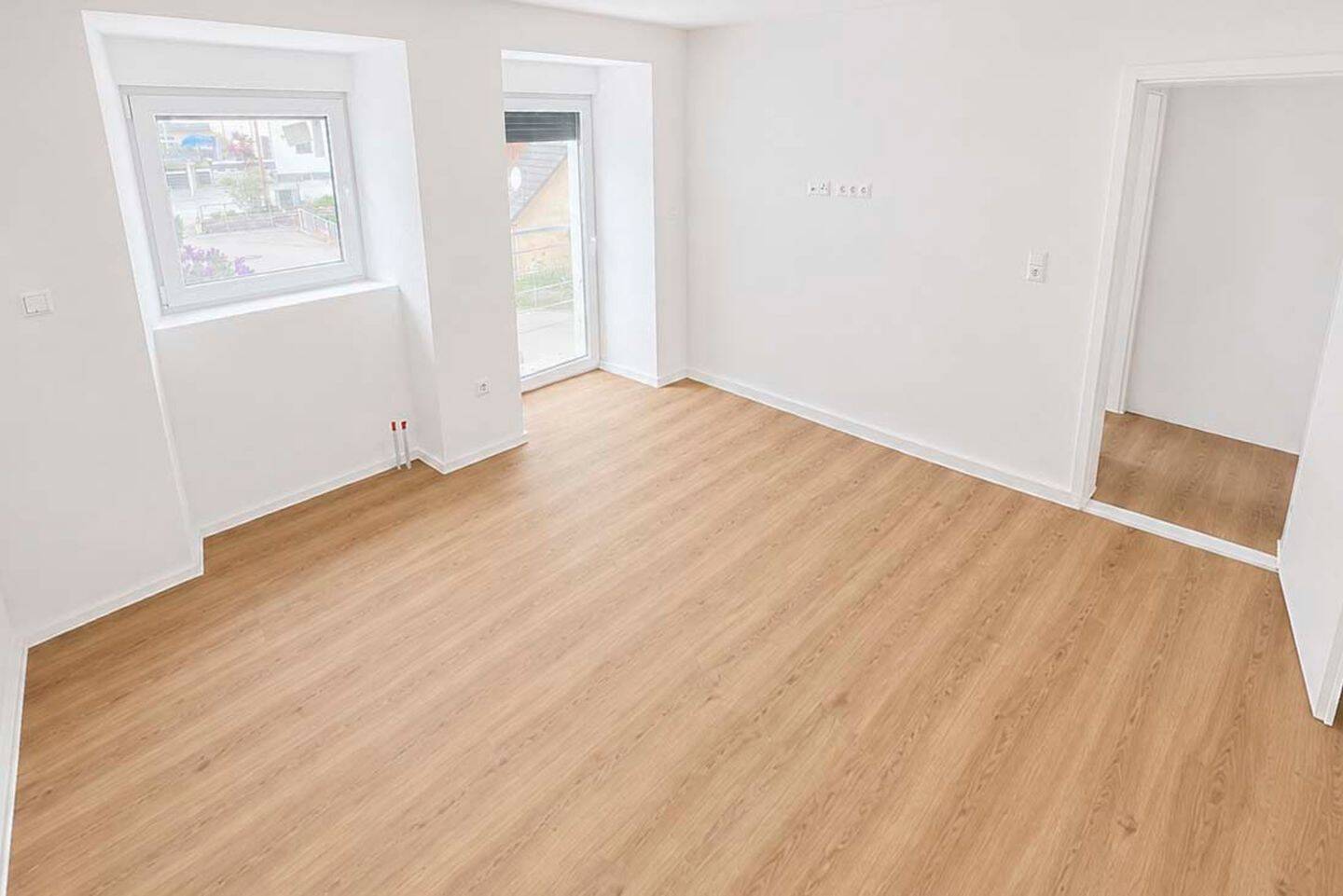 Thumbnail-Modernes Wohnen mit Stil: 4-Zimmer-Wohnung im 1. OG im Herzen von Bopfingen