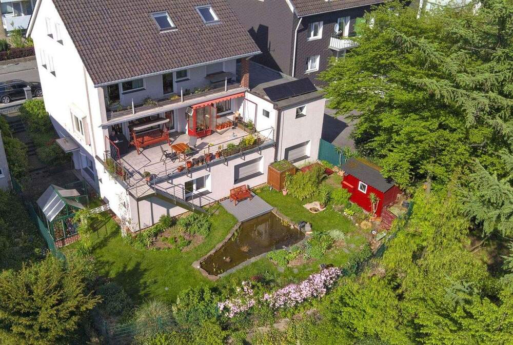 Thumbnail-Hochwertiges StadthausMehrgenerationenhaus (Zentrum), Einliegerwohnung, schöner Garten (maklerfrei)