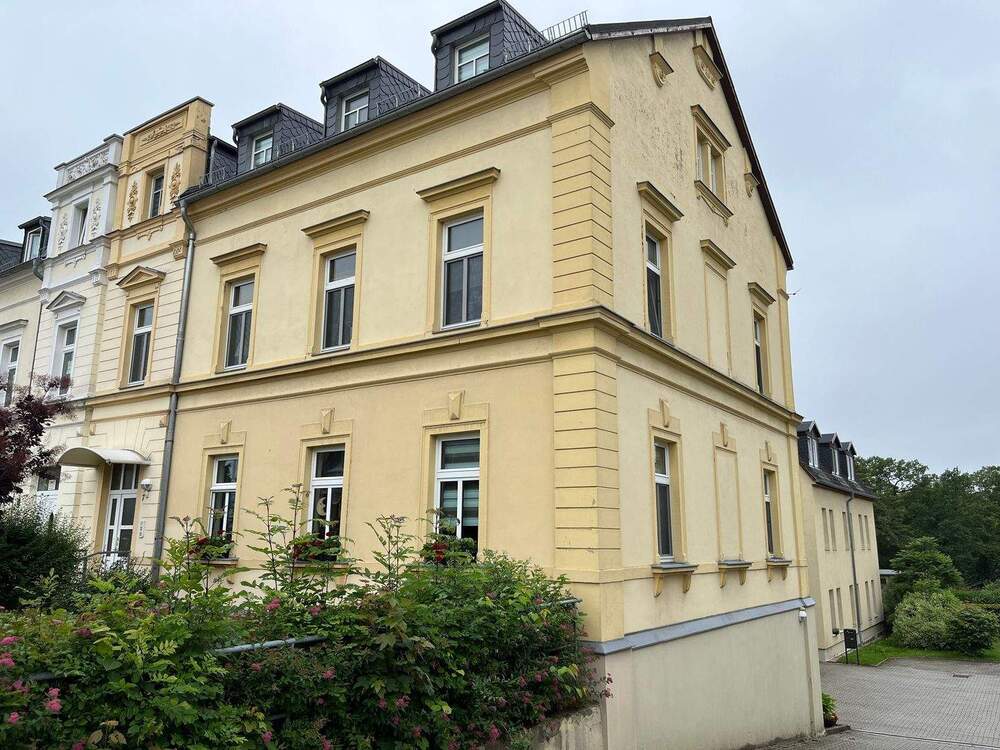 Thumbnail-Mehrfamilienhaus mit Historie, Vorder-, Mittel- und Hinterhaus - Urbaner Charme und zentrale Lage