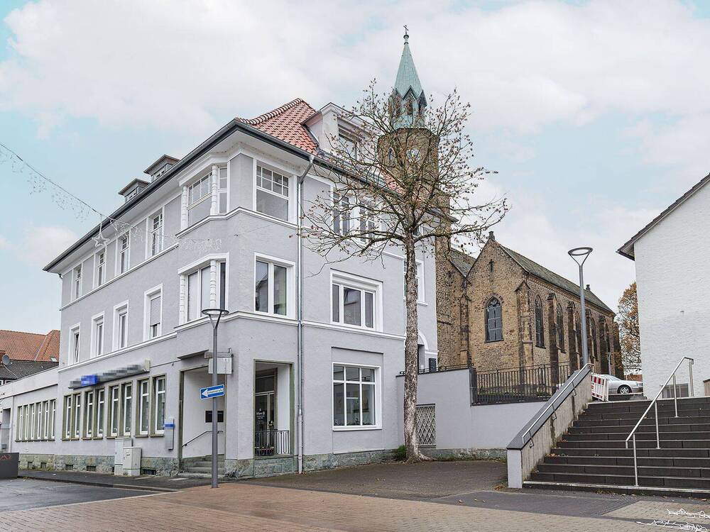 Thumbnail-Preis reduziert: Altbaujuwel mit Balkon - stilvolles Wohnen im Herzen von Bad Salzuflen