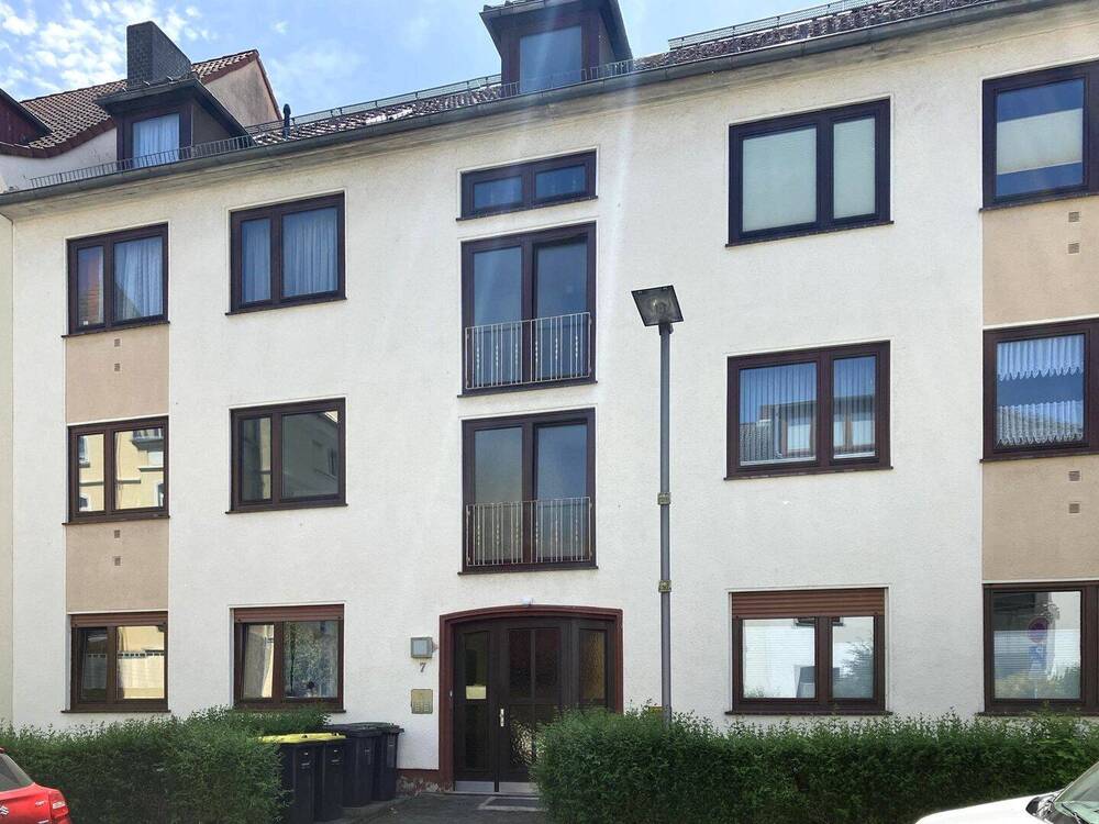 Thumbnail-Attraktive, frisch renovierte 2-Zimmer-Wohnung mit Südbalkon in bevorzugter Lage von Kassel-Süd