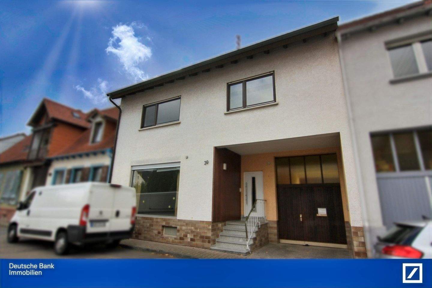 Thumbnail-Mitten in Walldorf: Familienfreundliches Haus mit idyllischem Innenhof und Garten