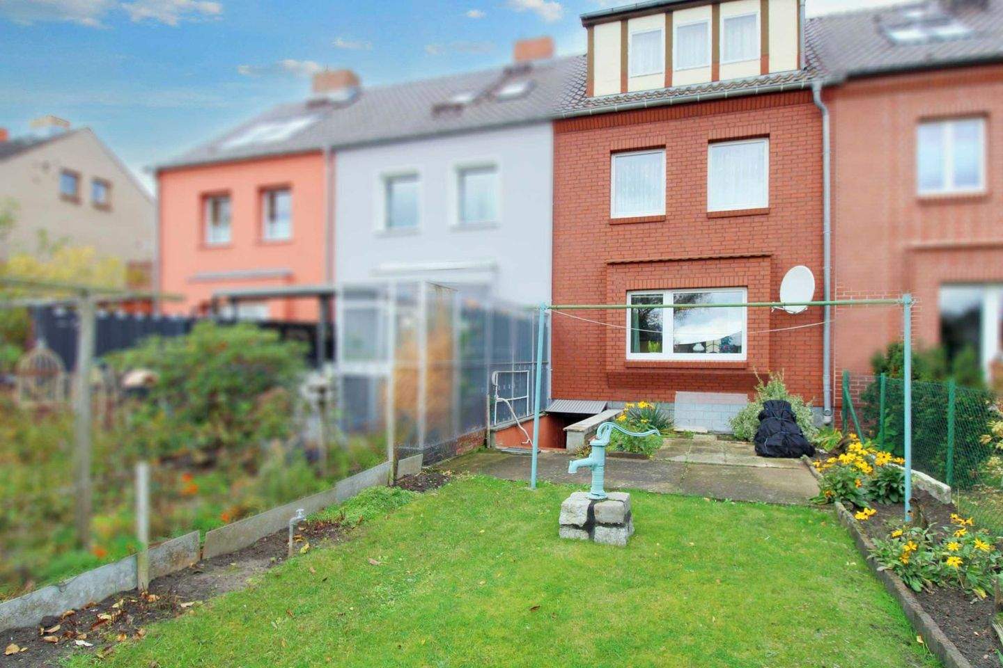 Thumbnail-Reihenhaus für Paare oder kleine Familie in Stralsund - Kita und Schulen in direkter Nähe