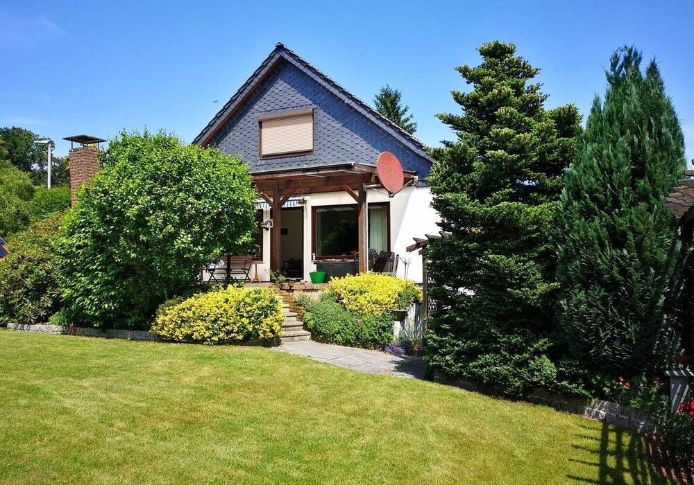 Thumbnail-EFH mit Einliegerwohnung & Garten in Weyhe