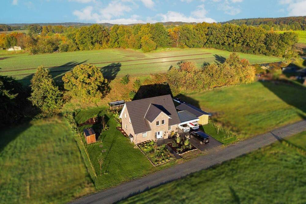 Thumbnail-**Energieeffizientes Traumhaus in naturnaher Lage - modern, großzügig und familienfreundlich**