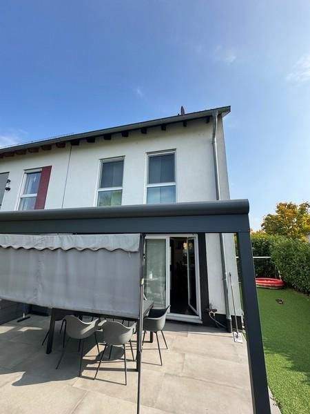 Thumbnail-Es gibt sie noch: Die WOHLFÜHL-Doppelhaushälfte. Erschwinglich ist sie auch noch! Füße hochlegen!