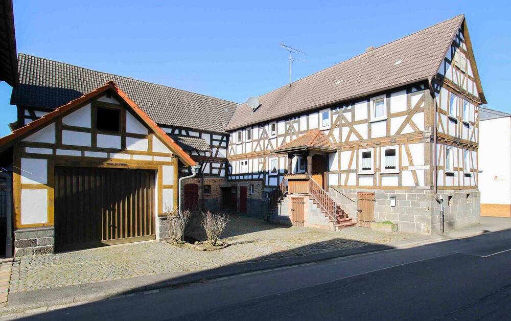 Thumbnail-Sanierte Hofreite mit vielseitigen Nutzungsmöglichkeiten in Ebsdorfergrund-Wermertshausen