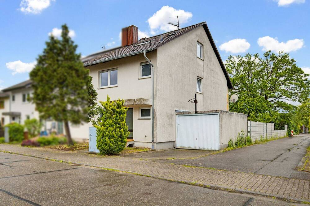 Thumbnail-Sanierungsbedürftiges Reihenendhaus mit Garten und viel Potenzial in Stutensee-Friedrichstal