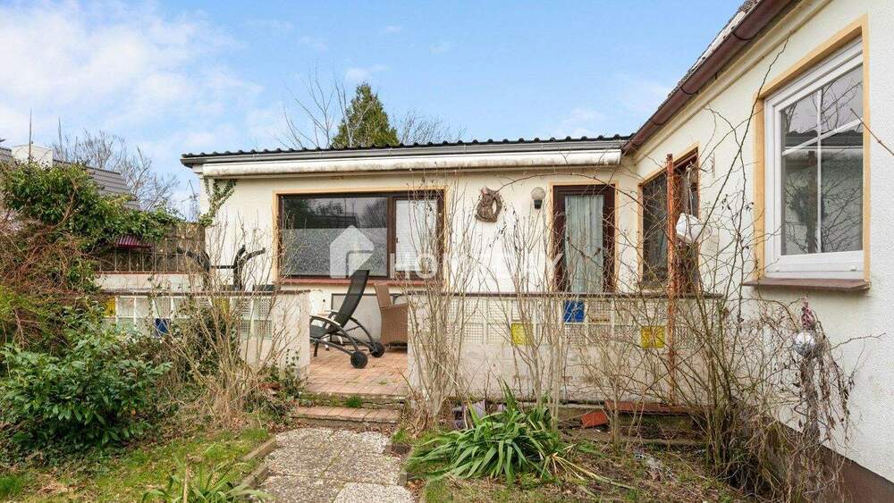 Thumbnail-Haus im Dornröschenschlaf! 1-2 Familienhaus auf großem Grundstück sucht kreative Gestalter