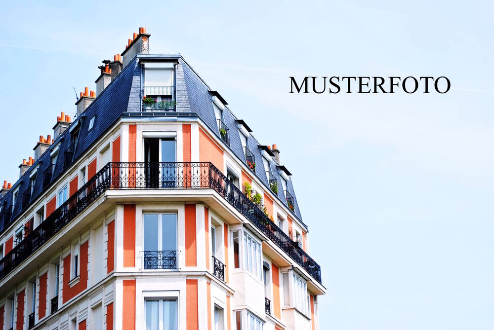 Thumbnail-Ansprechende MFHs auf großzügigem Grundstück mit viel Potential in Solingen-Merscheid