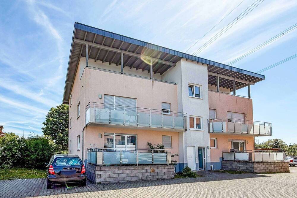 Thumbnail-Vermietete und perfekt geschnittene 3-Zi.-Whg. mit Balkon in ruhiger Lage von Koblenz