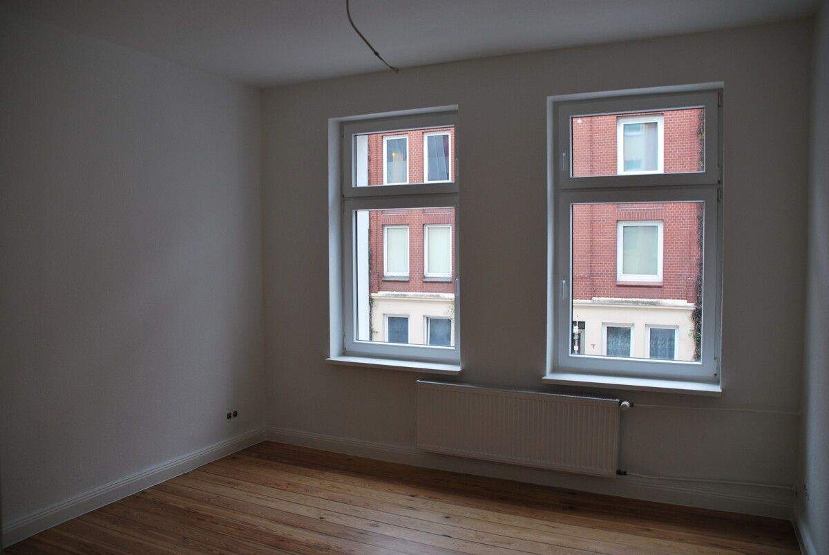 Thumbnail-2-Zimmer-Wohnung mit Balkon in der Bahnhofstr. 24 in Kiel zu vermieten! Otto Stöben GmbH