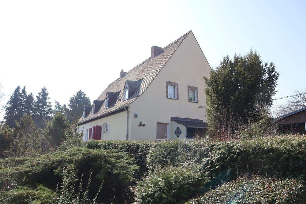 Thumbnail-Einfamilienhaus mit großer Terrasse und Garten in Annaburg