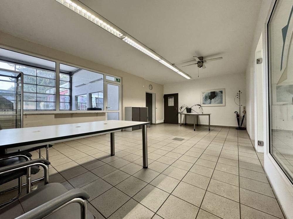 Thumbnail-+++ Büro Einzelhandel Praxis mit Stellplätzen +++++