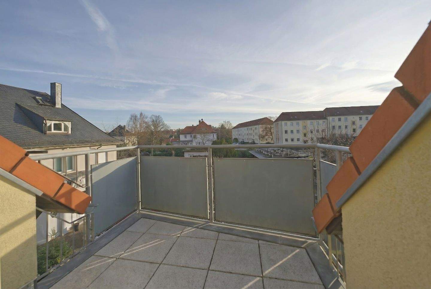 Thumbnail-Das eigene Nest - Maisonette-Wohnung mit Sonnenbalkon 57 m² Weißenfels-West frei nach Vereinbarung