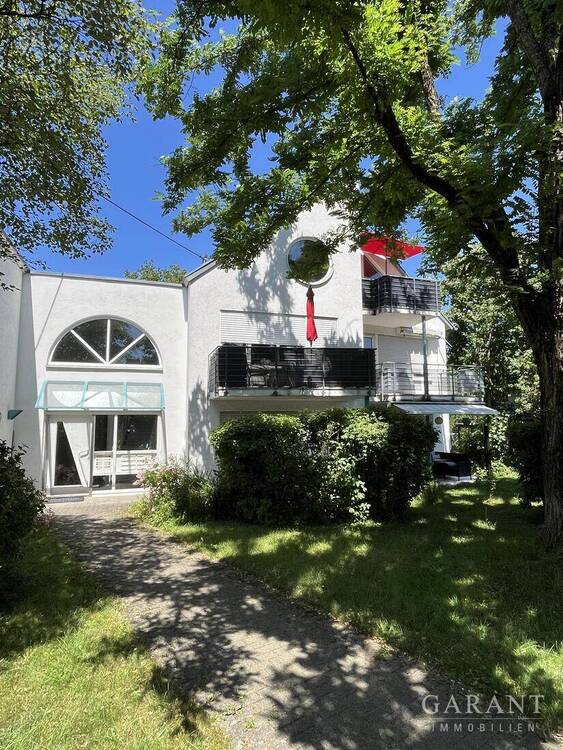 Thumbnail-* Gepflegte 3 Zimmer-Wohnung mit Balkon in zentraler Lage von Weissach im Tal *