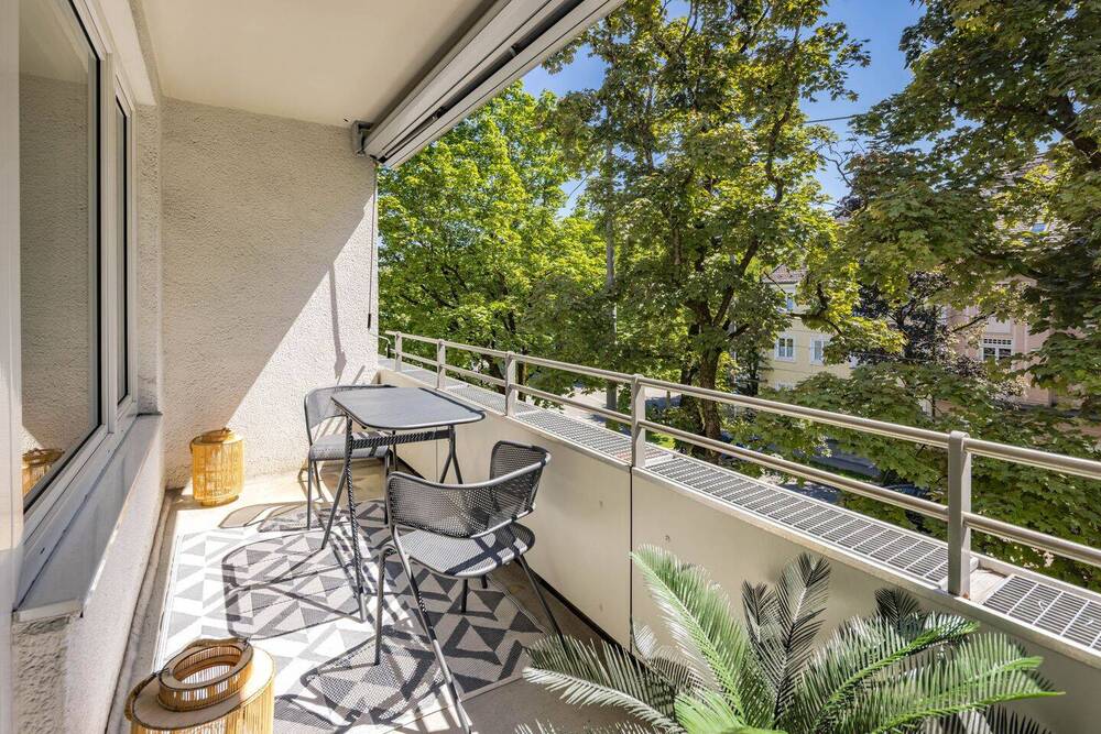 Thumbnail-Mittendrin in Schwabing. 3-Zimmer-Wohnung mit City-Vibe und Potenzial.
