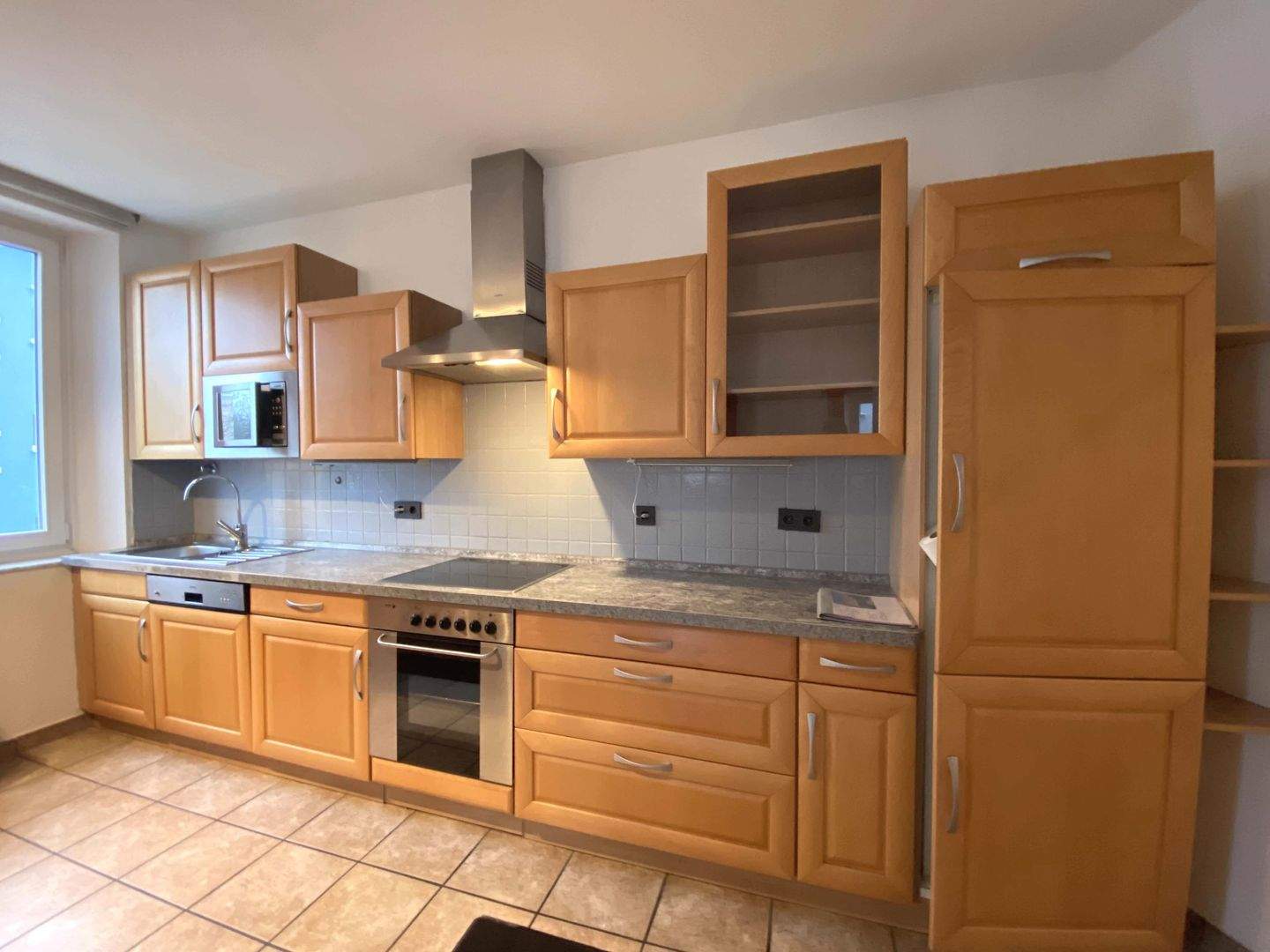 Thumbnail-Verkauf gegen Gebot! Großzügige 4-Zimmer-Wohnung in Mögeldorf