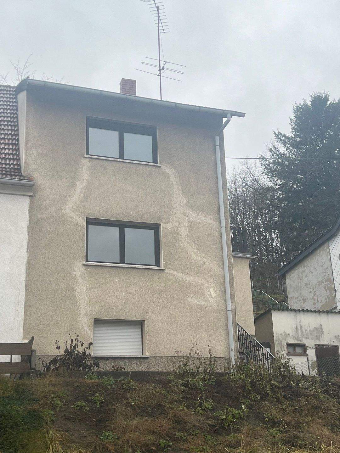 Thumbnail-1-Familienhaus in ruhiger Lage von Völklingen-Ludweiler zu verkaufen
