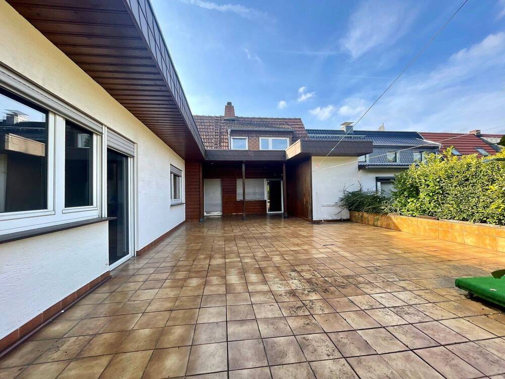 Thumbnail-Haus in ruhiger Lage sucht Familie !