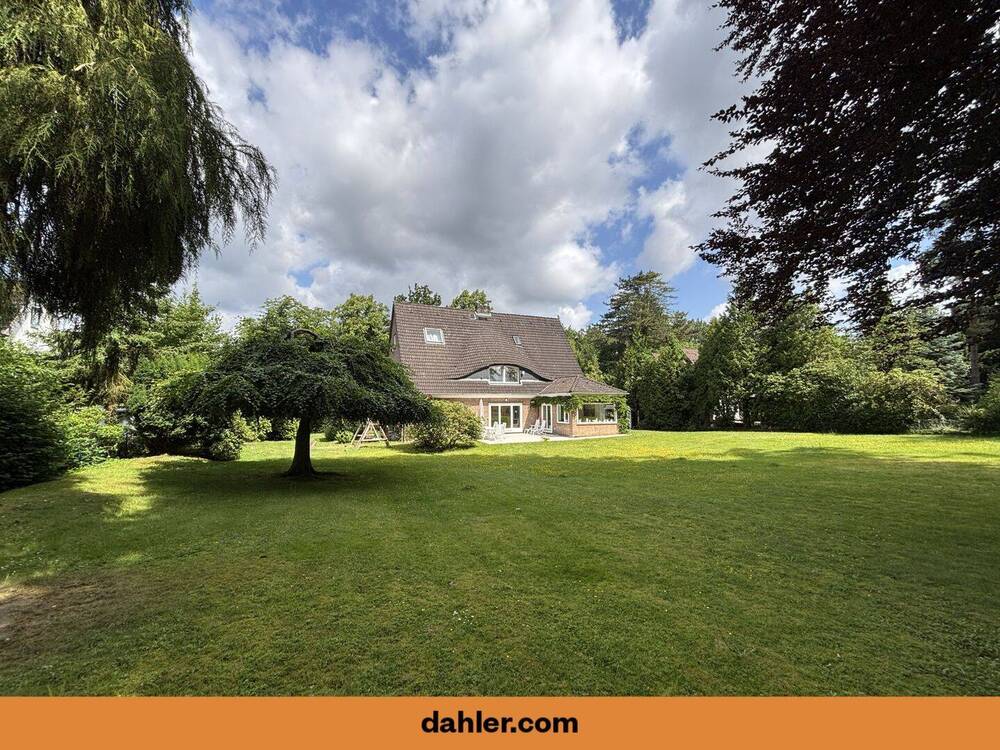 Thumbnail-Besonders breiter Villenbauplatz mit bis zu 16 Wohneinheiten bebaubar