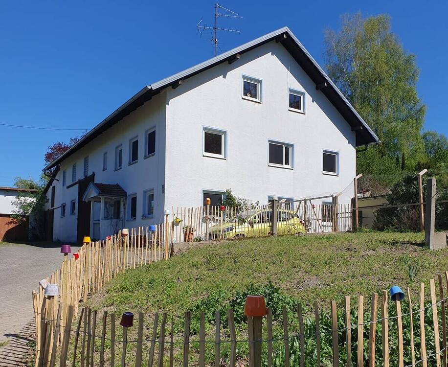Thumbnail-Idyllische Lage! Hofstelle nur ca. 7 km von Mühldorf a. Inn entfernt