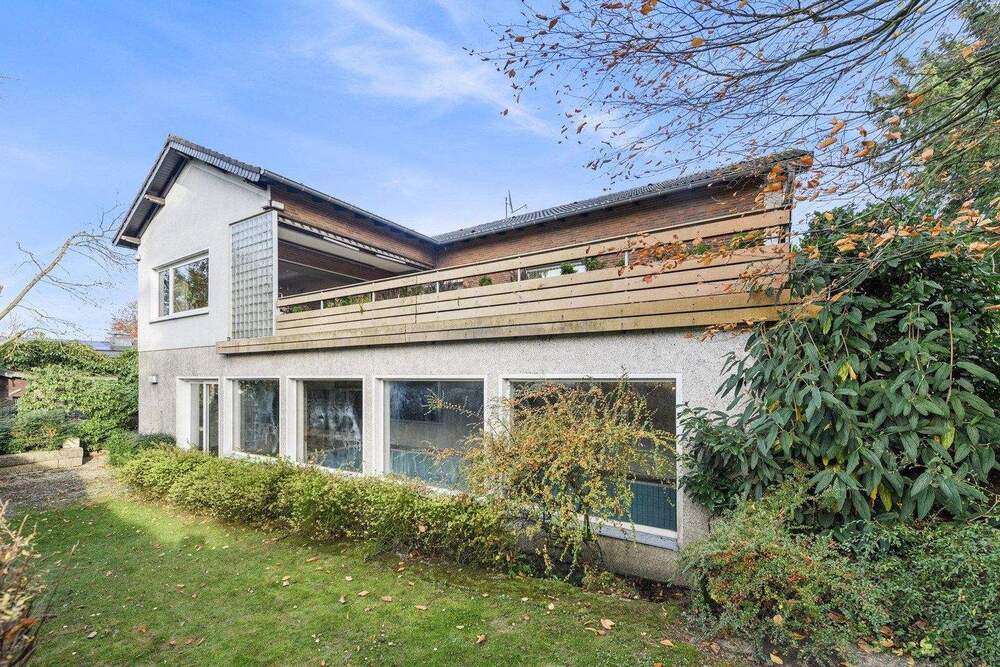 Thumbnail-Einfamilienhaus mit Indoor-Pool in Top-Lage von Heiligenhaus