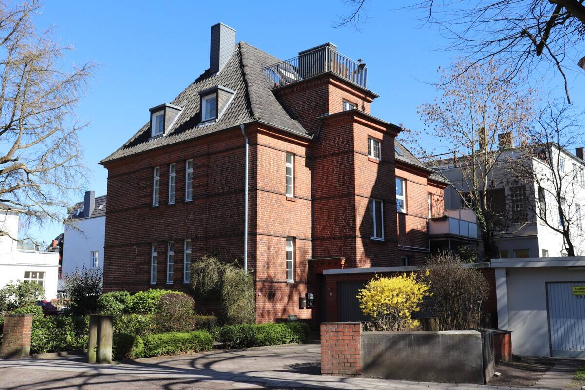 Thumbnail-Prestige in St. Jürgen: Klassisches Mehrfamilienhaus in begehrter Lage von Lübeck! OTTO STÖBEN!