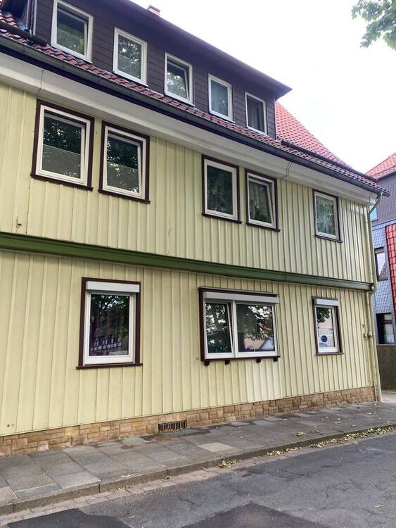 Thumbnail-Mehrfamilienhaus