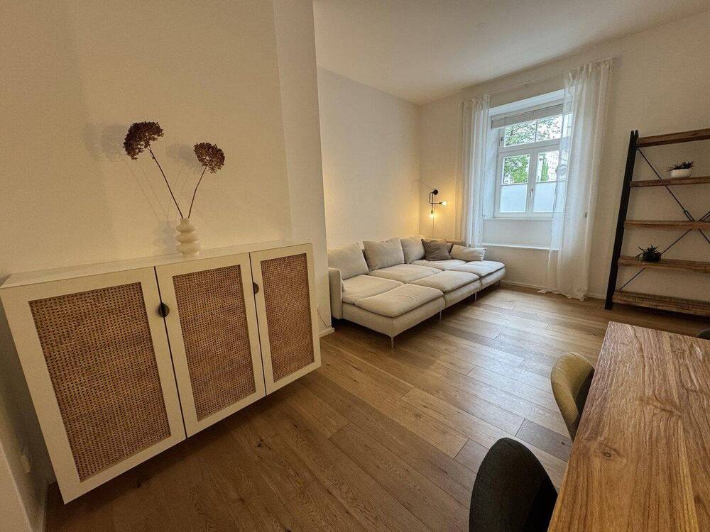 Thumbnail-Modernes, zentrales Altbau-Loft - möbliert