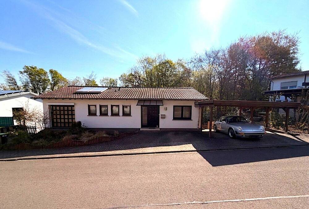 Thumbnail-Top Einfamilienhaus in ruhiger Waldrandlage von Sulzbach