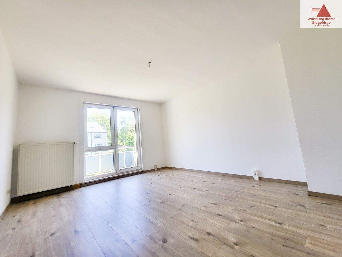 Thumbnail-2-Raum-Balkonwohnung auf der Gabelsberger Straße in Annaberg - Balkon - Einbauküche!