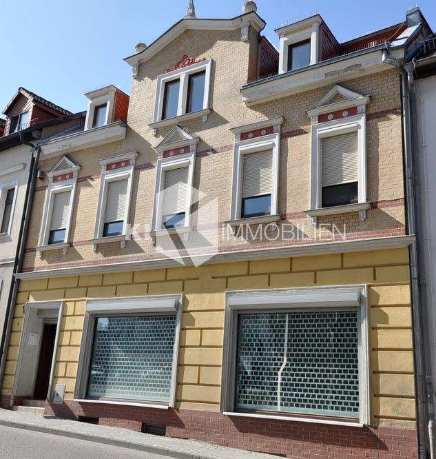 Thumbnail-Großzügiger Wohnraum in diesem schönen Wohnhaus mit der Möglichkeit zusätzliches Einkommen zu generieren