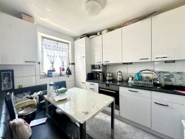 Thumbnail-Top gepflegte 3-Zimmer-Wohnung mit großem Balkon & TG