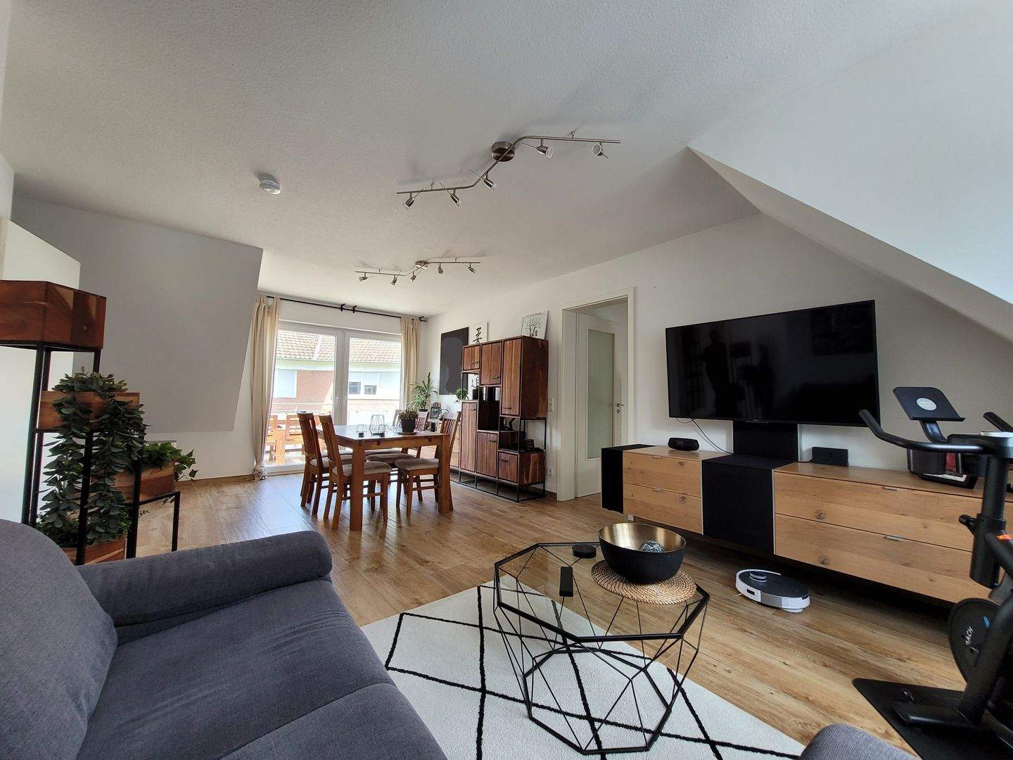 Thumbnail-Hochwertige Dachgeschoss Wohnung hinterm Innenwall in Rheinberg