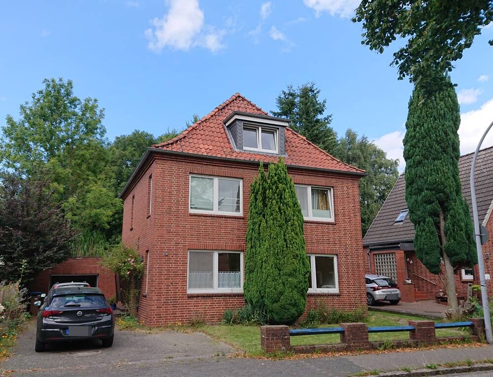 Thumbnail-Wohnhaus mit 3 Einheiten und separatem Bauplatz für ein Einfamilienhaus in Itzehoe